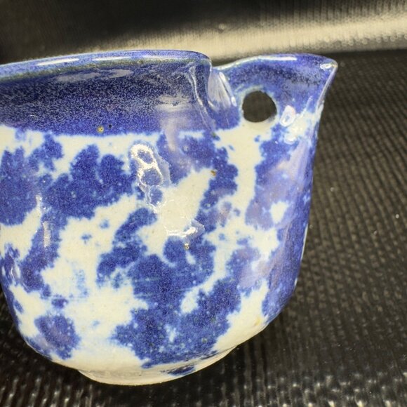Vintage Miniature Cobalt Blue White Spongeware Pottery Stoneware Hanging Pitcher - Picture 6 of 11